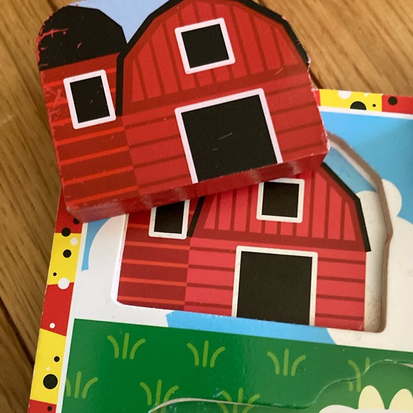 Melissa & Doug FARM ANIMALS CHUNKY INSET PUZZLE - Picture 3 of 15